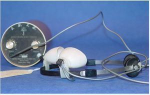 Integral Stimulating Intensity Stroboscope