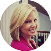 Shannon Bream, a news reporter, who was diagnosed with epithelial dystrophy and corneal erosions.