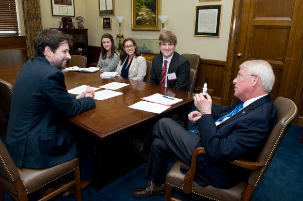 Ophthalmologists meet with Roger Wicker